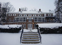 The Quadrangle Club at the University of Chicago (Wikipedia)